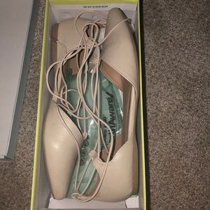 Women’s ballet flat